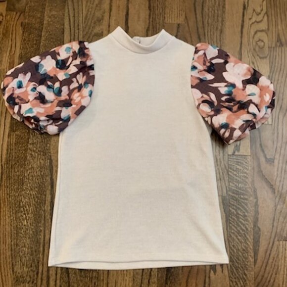 THML Tops - THML Cream Knit Puff Sleeve Floral Top XS